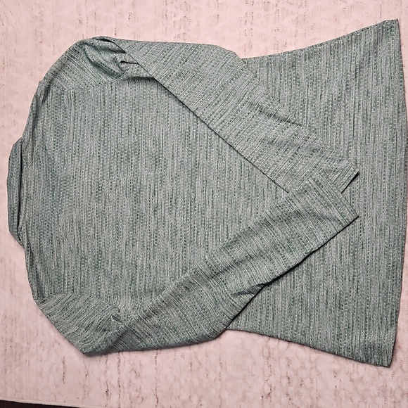 Nike Women's Dri-fit Heather Green Half-Zip Pullover - Picture 7 of 10